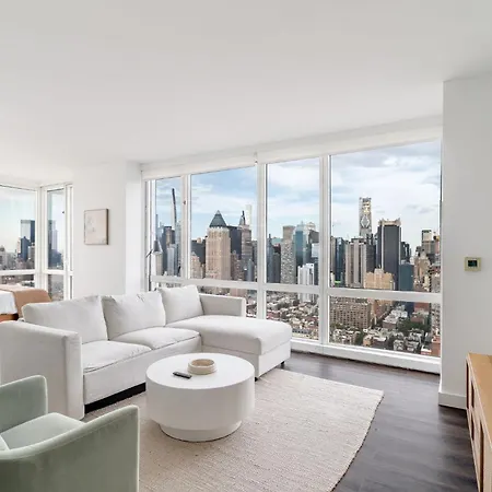Ferienwohnung Luxx 2 Bed 1,5 Bath Apt Midtown